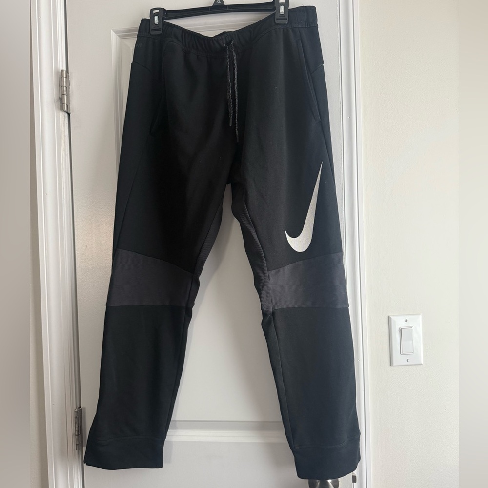 Nike Men’s Black Joggers